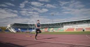 曼联球迷热议：“水货”原来并不弱，是阿莫林妨碍了他爆发