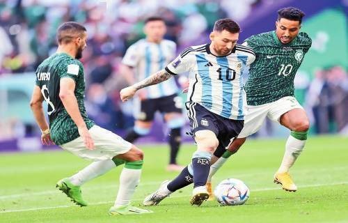 三年销量目标 超英派遣中心玩家数突破200万